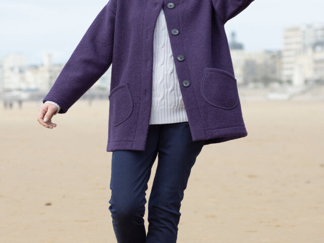 7645 VIF 1 manteau court laine bouillie violet fonce Maison-solfin - Manteau court femme laine bouillie violet foncé – 4
