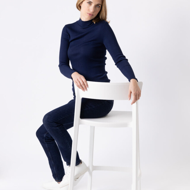 Maison Solfin - Pull chaussette femme col montant bleu marine – 5