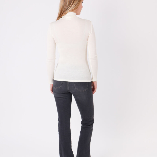 Maison Solfin - Pull chaussette col roulé laine et soie blanc – 5