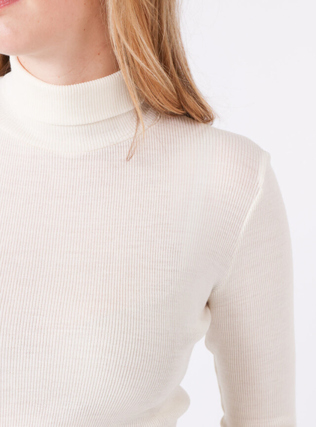 Maison Solfin - Pull chaussette col roulé laine et soie blanc – 5