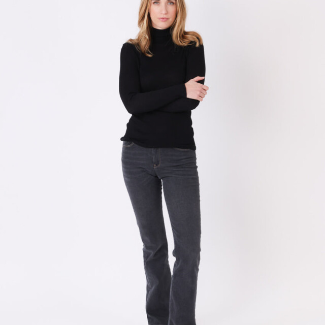Maison Solfin - Pull chaussette col roulé laine et soie noir – 5
