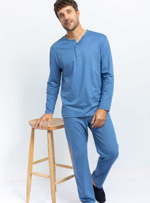 Pyjama homme en coton bleu par la marque MAISON SOLFIN MAISON SOLFIN - Pyjama homme en coton bleu