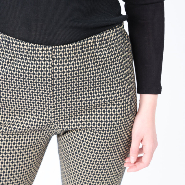 Maison Solfin - Pantalon femme stretch imprimé noir camel – 5