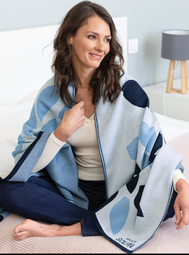 Maison Solfin - Plaid adulte en laine mérinos bleu – U