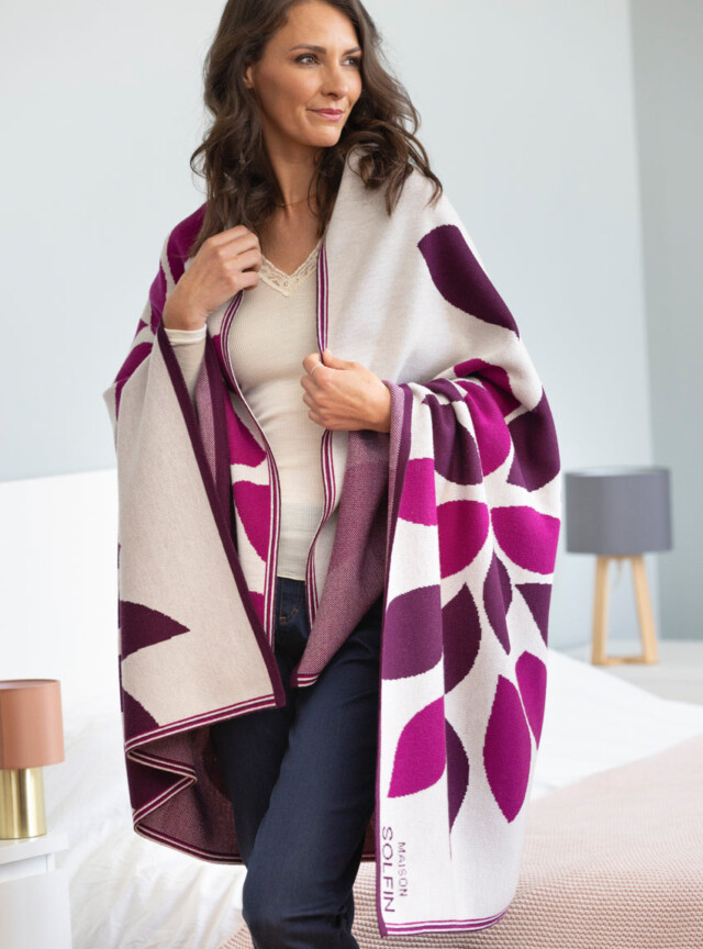 Maison Solfin - Plaid adulte en laine mérinos rose – U