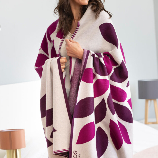 Maison Solfin - Plaid adulte en laine mérinos rose – U