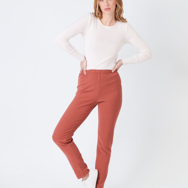 Maison Solfin - Pantalon femme en maille côtelée orange – 5