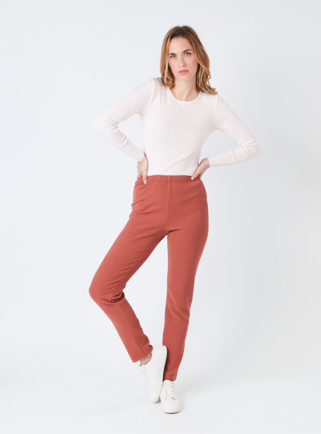 Maison Solfin - Pantalon femme en maille côtelée orange – 5