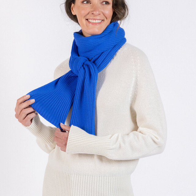 Maison Solfin - Echarpe en laine mérinos bleu tonique – U