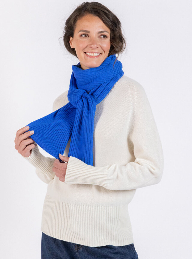 Maison Solfin - Echarpe en laine mérinos bleu tonique – U