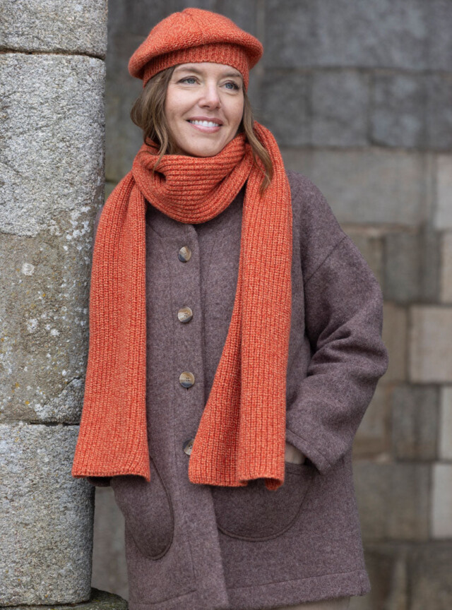 Maison Solfin - Écharpe femme en laine recyclée orange – U