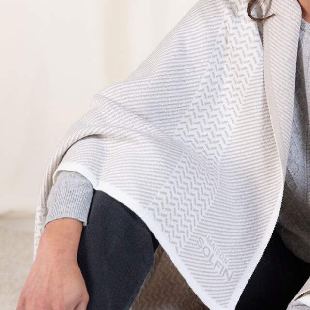Maison Solfin - Plaid jacquard en laine mérinos beige – U