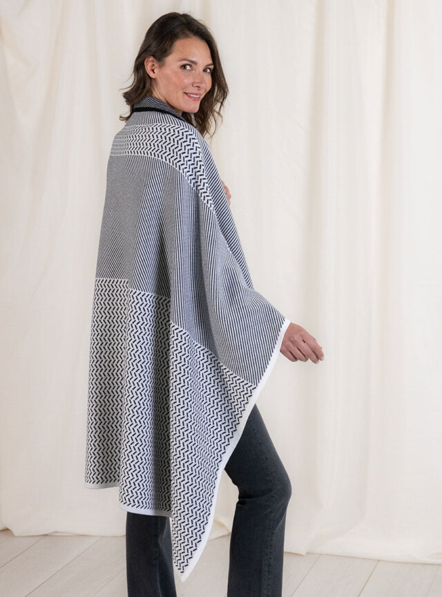 Maison Solfin - Plaid jacquard en laine mérinos noir – U