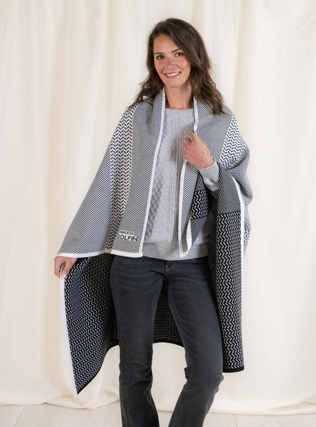Maison Solfin - Plaid jacquard en laine mérinos noir – U