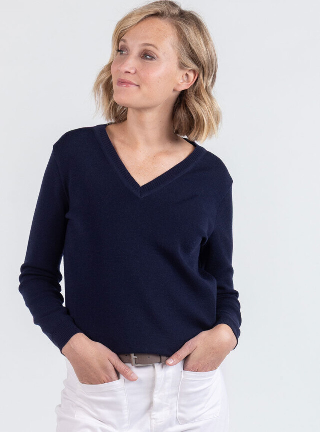 Maison Solfin - Pull femme col V en laine bleu marine – 48