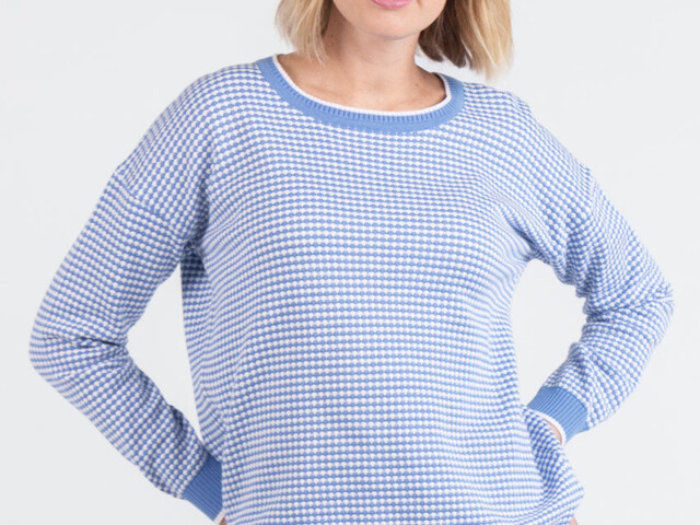 7840 BPE 4 pull femme coton bleu pervenche Maison Solfin - Pull femme bicolore en coton bleu pervenche esprit vichy – 50