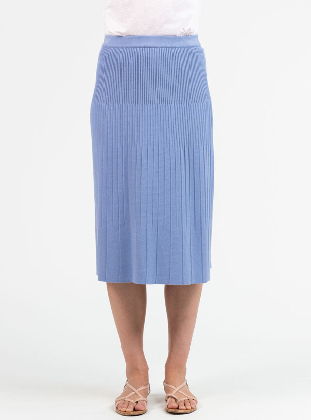 Maison Solfin - Jupe plissée femme fluide en viscose bleu aster – 4