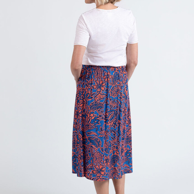 Maison Solfin - Jupe femme ample en viscose imprimé floral bleu – 4