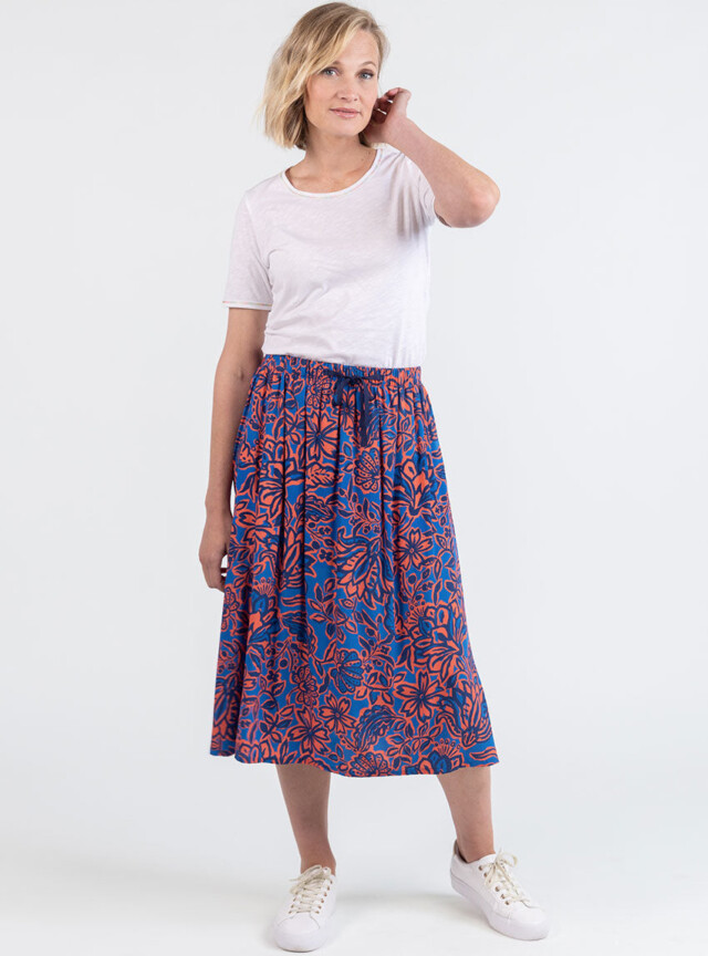 Maison Solfin - Jupe femme ample en viscose imprimé floral bleu – 4