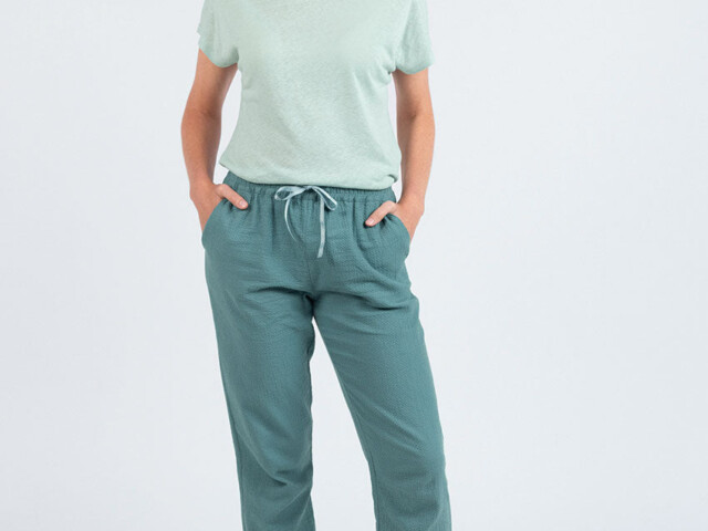 7859 VLT 1 pantalon femme coton vert littoral Maison Solfin - Pantalon femme coton gaufré vert littoral – 50