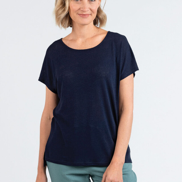 Maison Solfin - Top femme fluide en lin bleu marine – 5