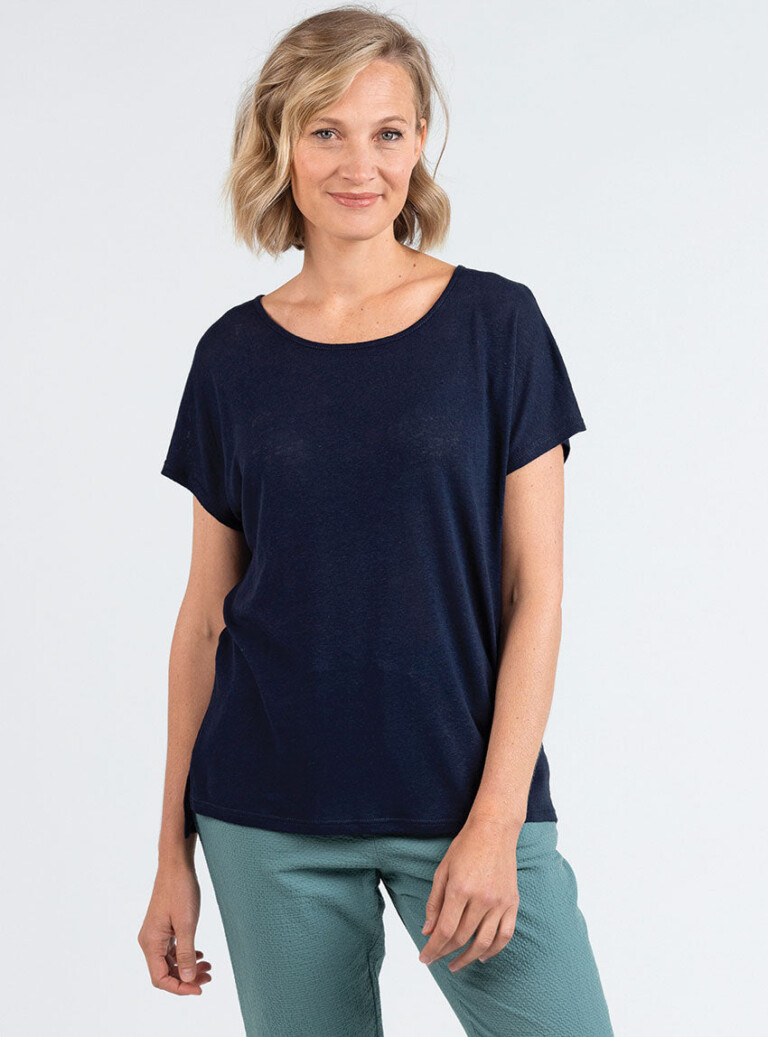 Maison Solfin - Top femme fluide en lin bleu marine – 1