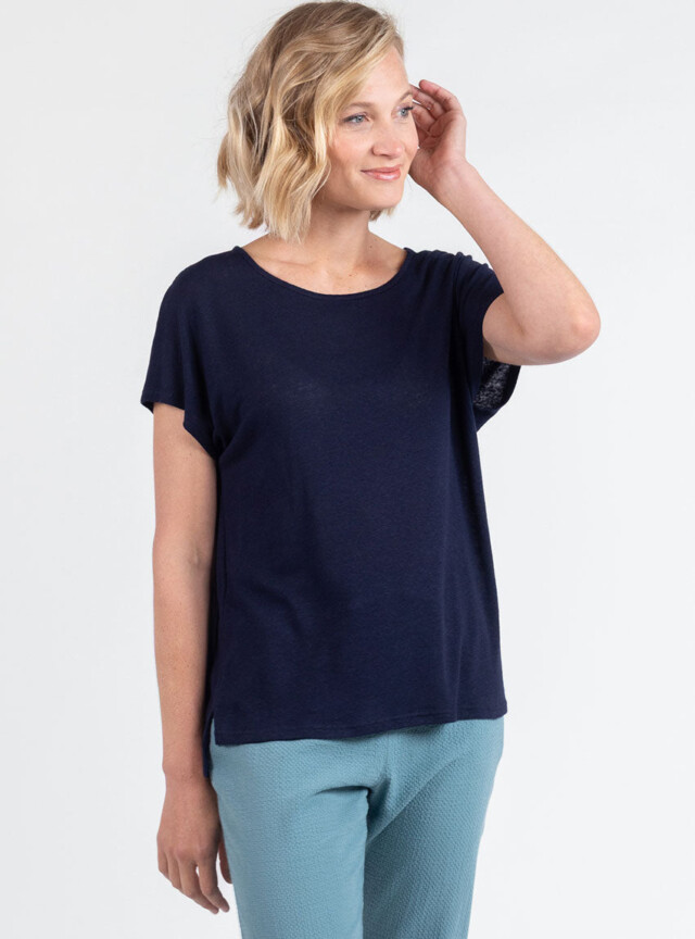 Maison Solfin - Top femme fluide en lin bleu marine – 5