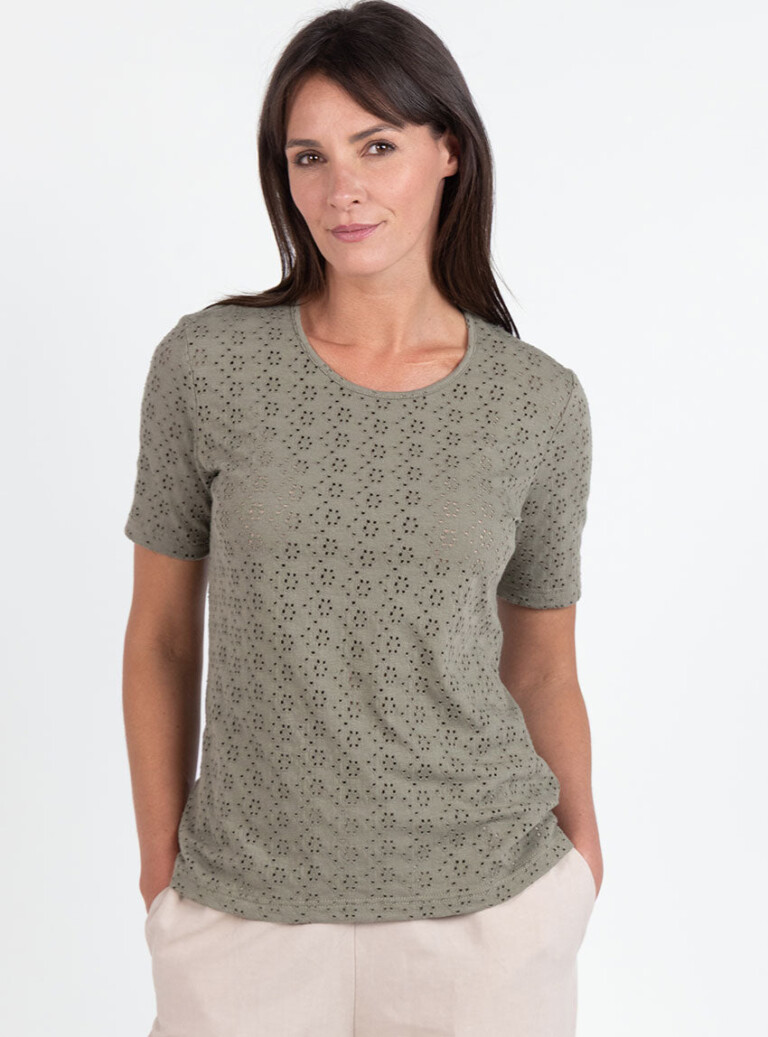 7876 VKA 5 tee shirt femme coton vert kaki Maison Solfin - Tee-shirt femme en maille ajourée coton vert kaki – 5