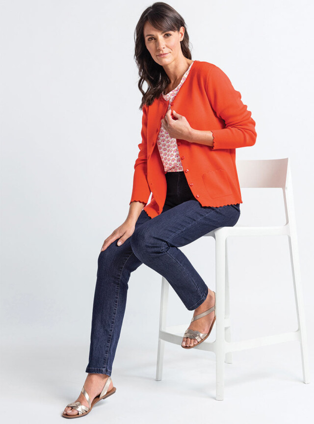 Jean femme en coton bleu indigo par la marque MAISON SOLFIN MAISON SOLFIN - Jean femme en coton bleu indigo