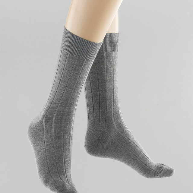 Maison Solfin - Mi-chaussettes mixtes laine et soie gris clair – 44/45