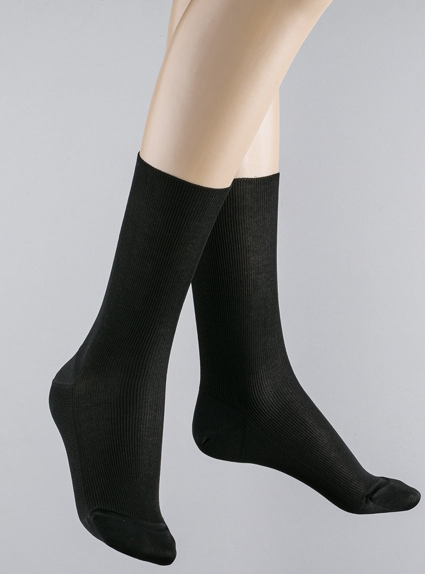 932 NOI 1 mi chaussettes coton noir Maison-solfin - Mi-chaussettes fines en coton noir – 45/46