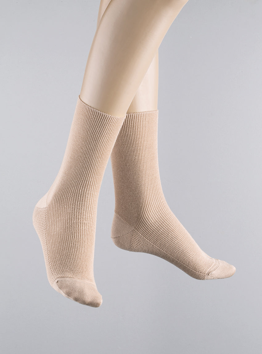 961 NAT 1 mi chaussettes laine blanc naturel Maison Solfin - Mi-chaussettes mixte en laine sans élastique blanc naturel – 45/46