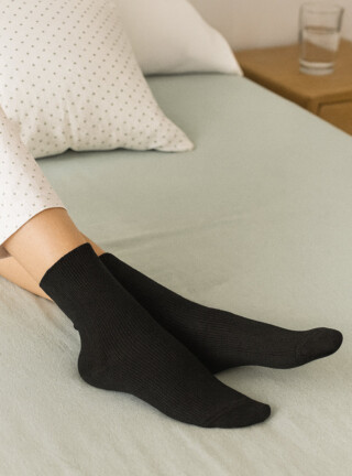 MAISON SOLFIN - Mi-chaussettes mixte en laine sans élastique noires