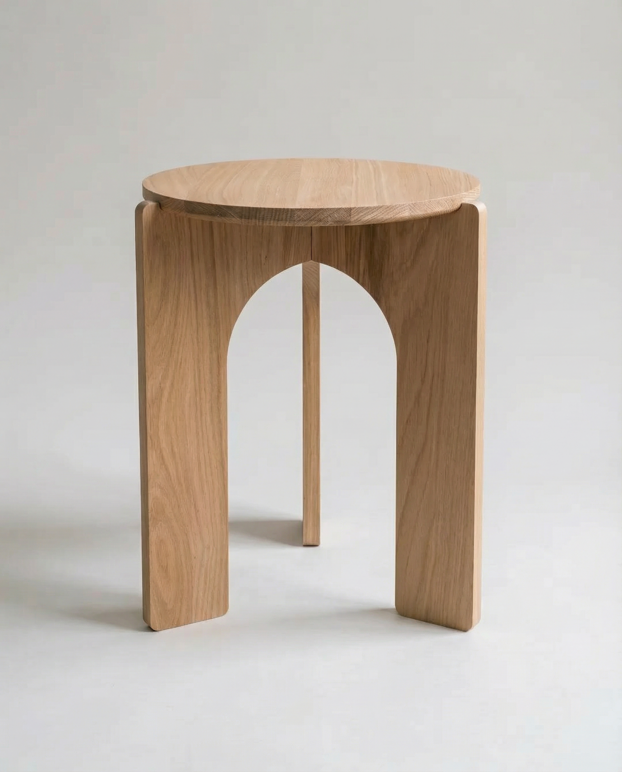 ArchePackshot Reine Mère - Arche - Table d'appoint en chêne