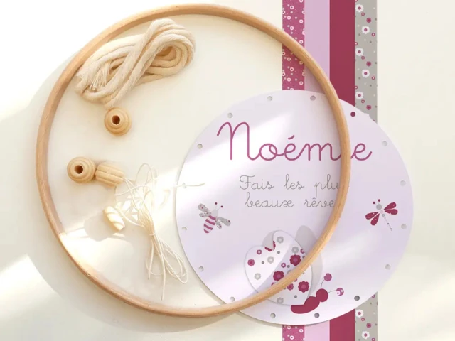 Atelier Baby’Sphère - Kit capteur de rêve personnalisé papillons et jolies fleurs