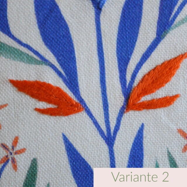 Maison Primavera - Coussin Galanthus brodé main - Jardin fleuri – Variante 2