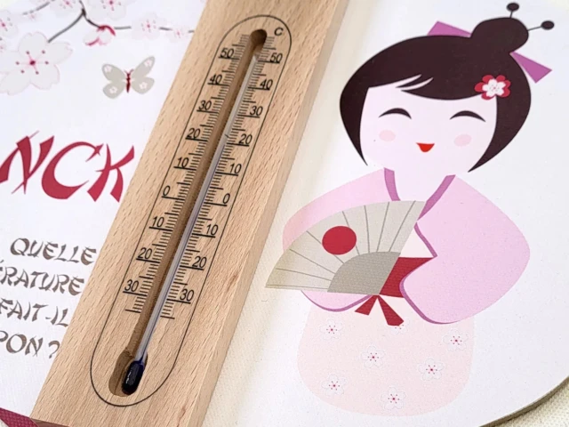 Cadre thermometre poupee kokoshi Atelier Baby’Sphère - Thermomètre fille personnalisé et sa poupée kokeshi