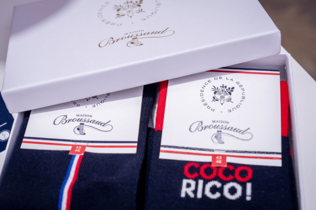 Maison Broussaud - Coffret Elysée x Maison Broussaud baguette cocorico - chaussettes homme - coton marine et rouge – 43/46 / MARINE/ROUGE