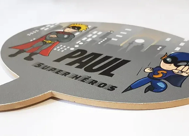 Atelier Baby'Sphère - Plaque prénom personnalisée Thème Super‑héros – Cadeau original enfant