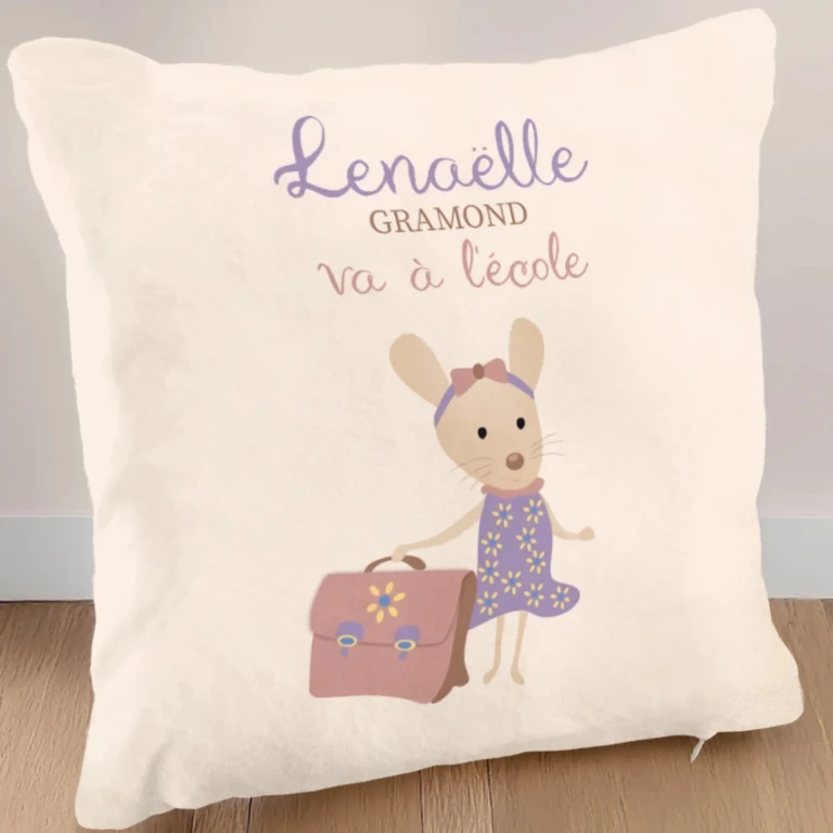 Atelier Baby’Sphère - Coussin fille souris élégante spécial rentrée des classes
