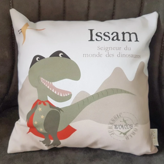 L’Atelier BABY’SPHERE - Coussin prénom dinosaure T-Rex super héros