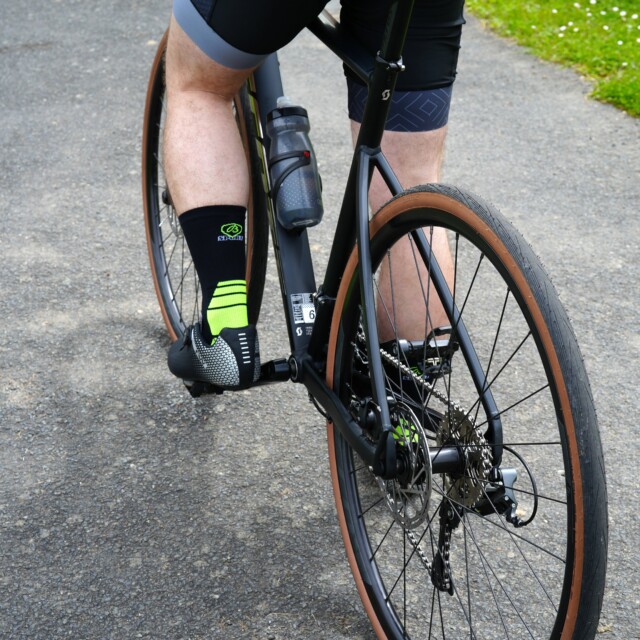 Maison Broussaud - Chaussettes cyclisme - Broussaud Sport - noir-jaune – 43/46 / NOIR / JAUNE