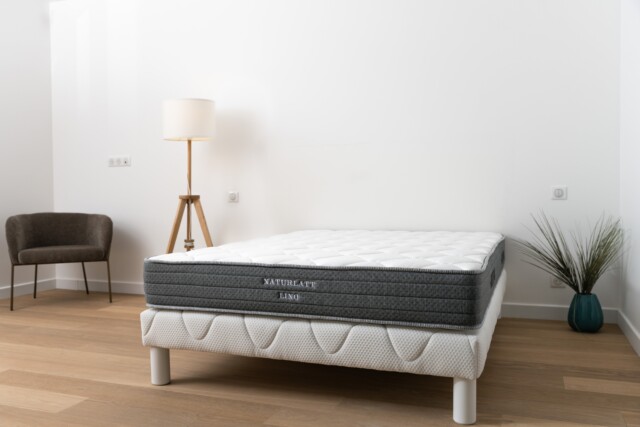 Matelas Mousse Haute Résilience par la marque NATUR’LATT LITERIE NATUR’LATT LITERIE - Matelas Mousse Haute Résilience