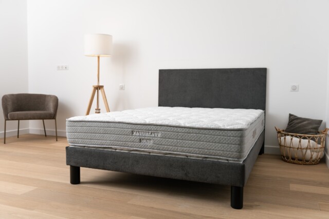 Matelas Mousse Haute Résilience par la marque NATUR’LATT LITERIE NATUR’LATT LITERIE - Matelas Mousse Haute Résilience