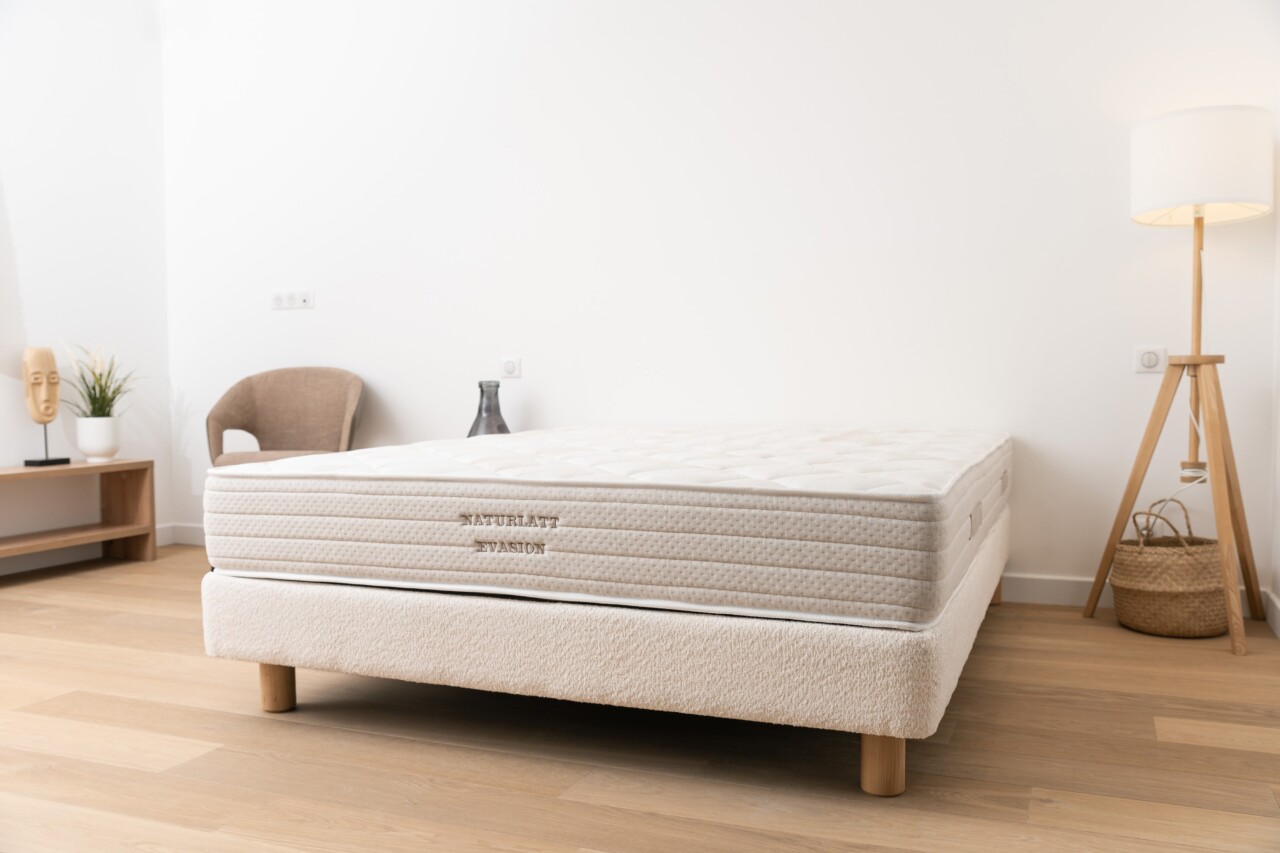 DSC 6563 Naturlatt - Matelas Mousse Haute Résilience
