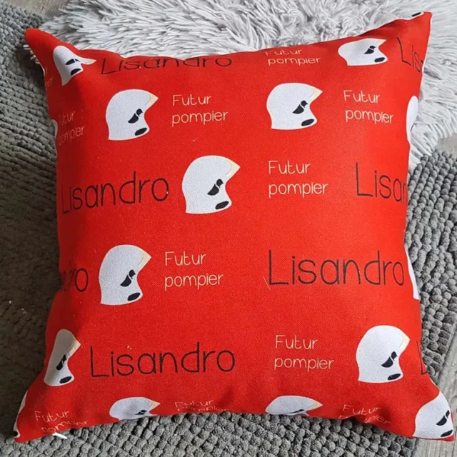 Atelier Baby’Sphère - Coussin prénom au feu les pompiers !