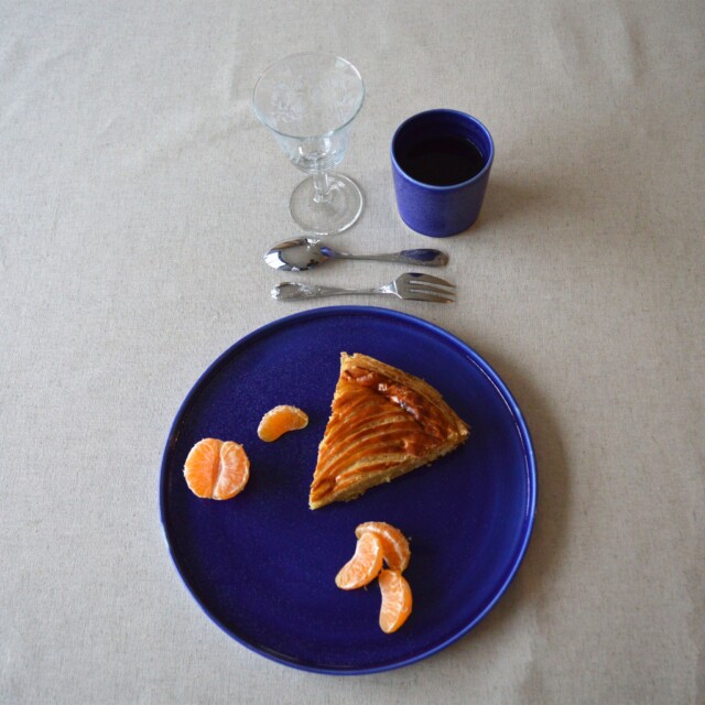 Maison Primavera - Grande assiette - bleu Primavera – Bleu-violet