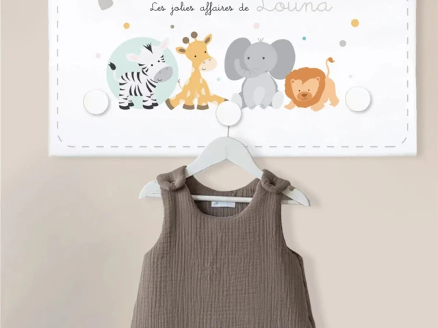 Grand portemanteau bebes animaux 2 1 1 1 1 1 1 Atelier Baby’Sphère - Grand porte manteau bébés animaux