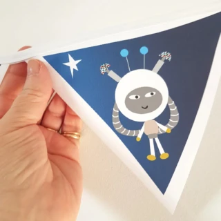 L’Atelier BABY’SPHERE - Guirlande prénom thème espace – Déco personnalisée pour chambre enfant
