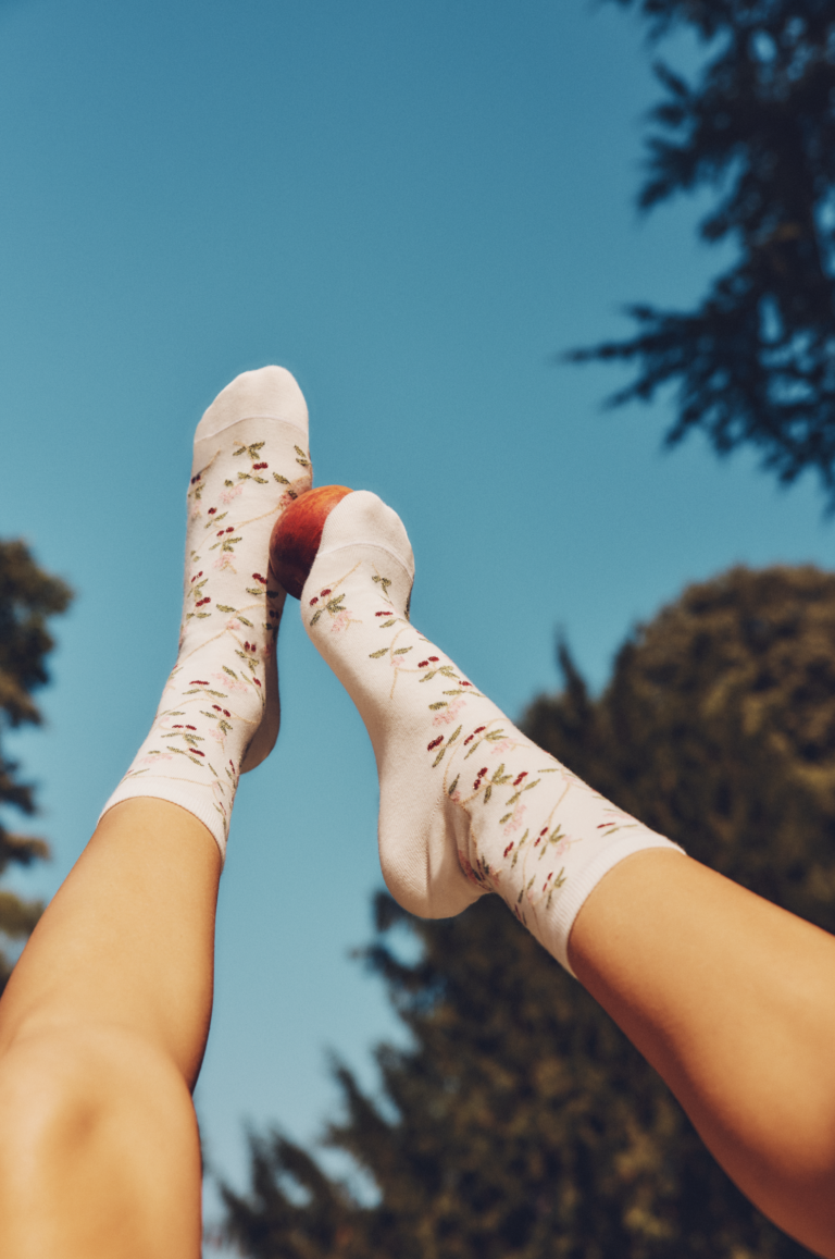 Maison Broussaud - Les cerises - chaussettes femme - coton écru – 39/41 / ECRU